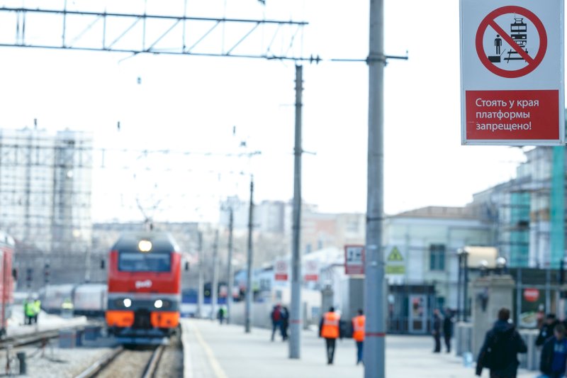 Поезд Оренбург — Екатеринбург — Оренбург отменили из-за коронавируса