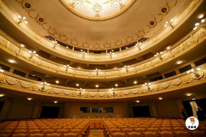 Свердловские театры увезли из Москвы три «Золотые маски»