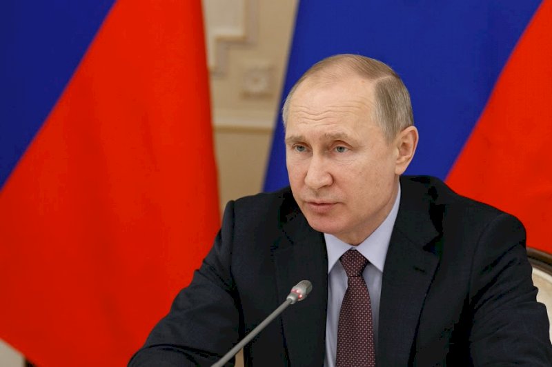 Владимир Путин при помощи кулака объяснил правительству необходимость улучшить жизнь шахтеров  