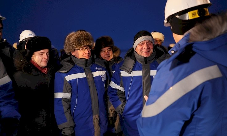 Уральский полпред Якушев и вице-премьер Борисов посетили ямальское месторождение