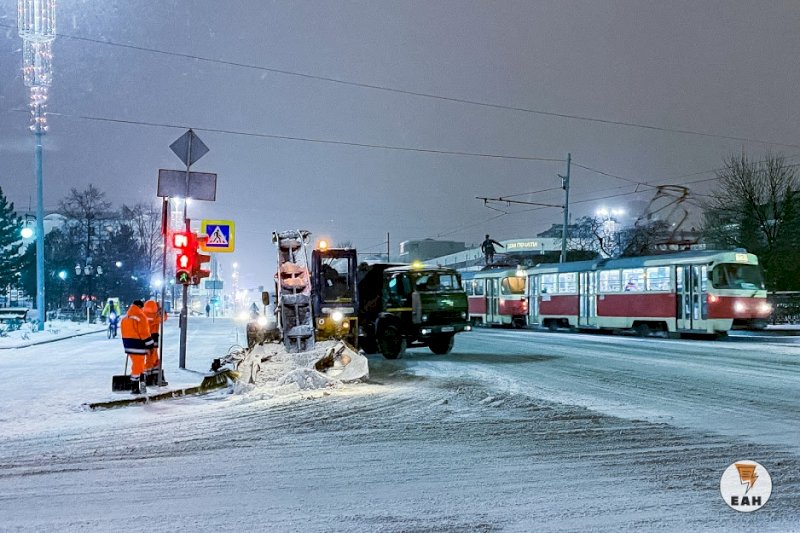 В морозном Екатеринбурге возник трамвайный коллапс