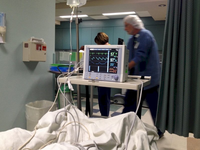 «В госпиталях в коридорах лежат больные»: глава Башкирии назвал ситуацию по коронавирусу очень сложной