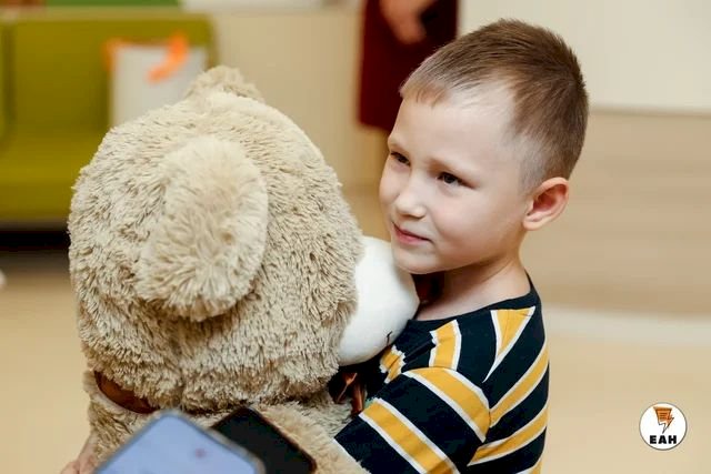 «Мы оказались в сказке»: в крупнейшем частном медцентре Урала встретили миллионного пациента (ФОТО)