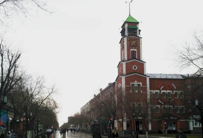 Мэр Оренбурга предлагает "одеть" главную улицу областного центра в гранит