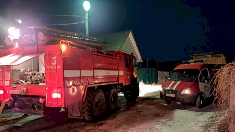 СК РФ возбудил уголовное дело после гибели четырех человек из-за пожара в Оренбургской области