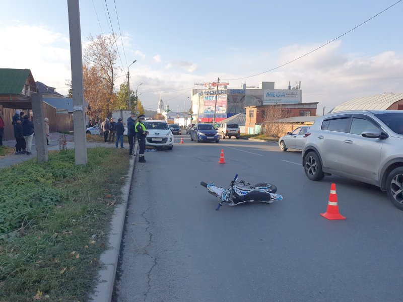 Родители ребенка, погибшего под колесами машины в Екатеринбурге, оспаривают мягкий приговор виновному