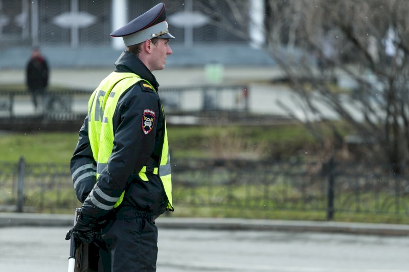 Свердловская ГИБДД пригрозила водителям массовыми проверками из-за роста числа погибших в ДТП
