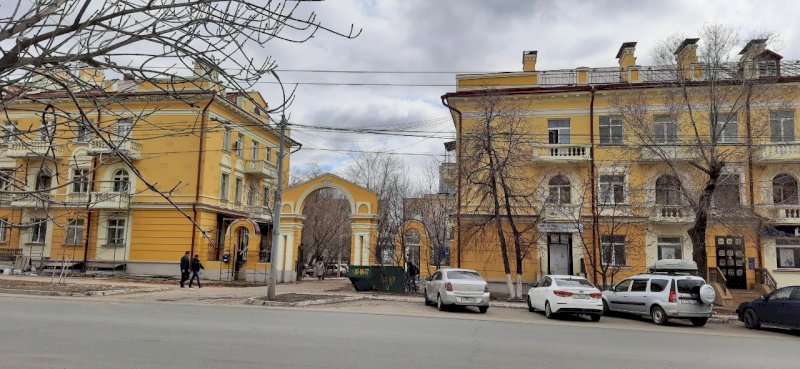 Жалоба Путину: оренбургский 14-летний инвалид остался без воздуха в доме-памятнике  