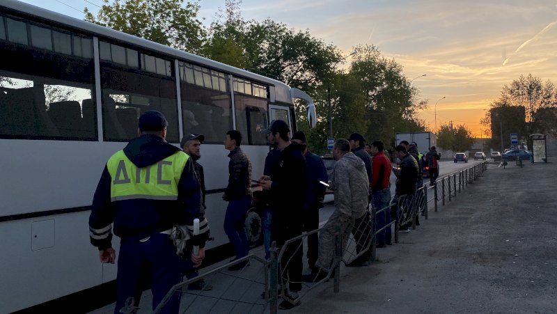 Более десяти тысяч мигрантов проверила полиция в Екатеринбурге