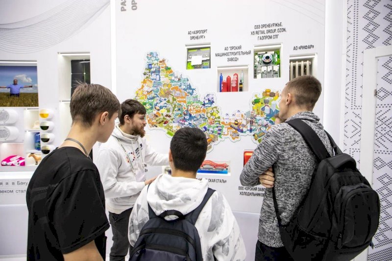 День Оренбургской области проходит на главной выставке России 