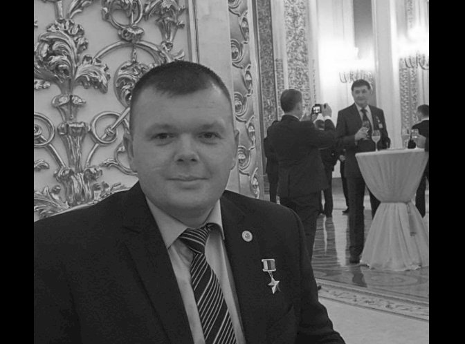 Герой России Евгений Бушмелев погиб в автокатастрофе в Свердловской области