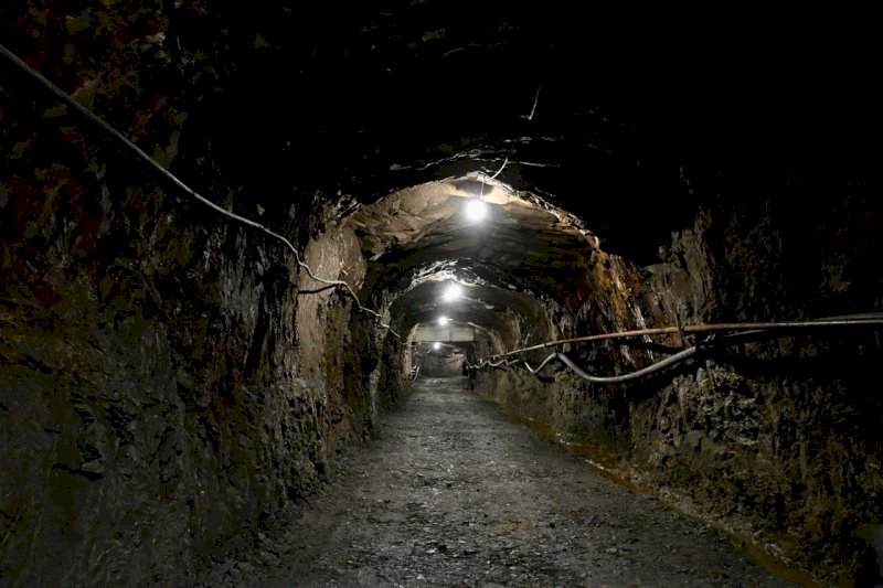 Бастующие на Урале шахтеры провели ночь под землей и вспомнили СВО 
