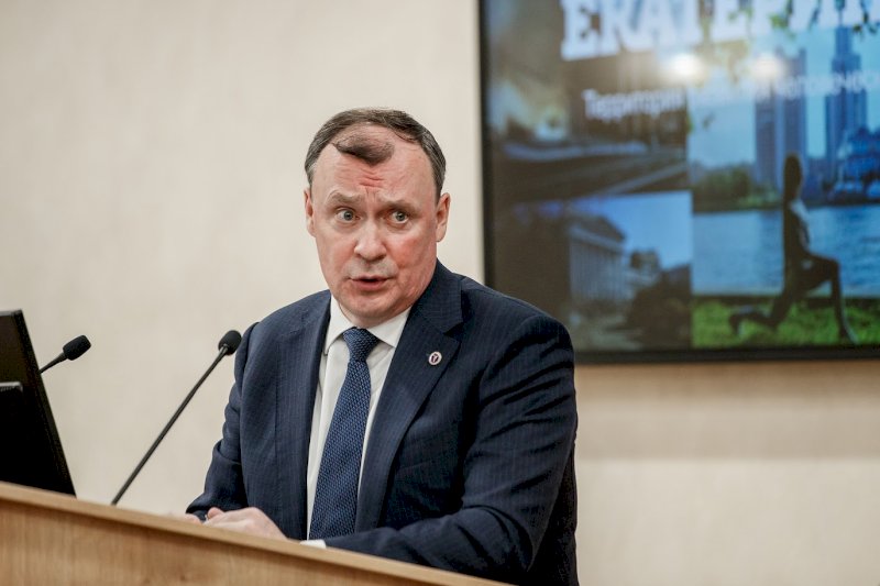 Мэр Екатеринбурга пригласил к себе Евгения Пригожина после критики кадровых решений