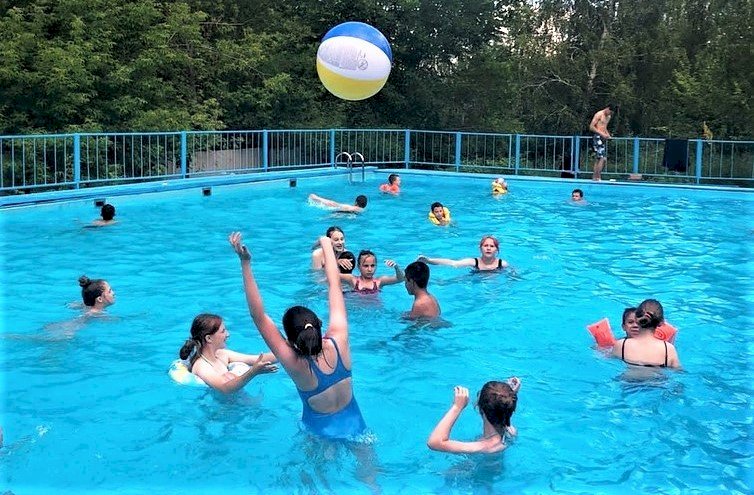Регионы Урала организовали летний отдых для детей из ДНР и ЛНР 