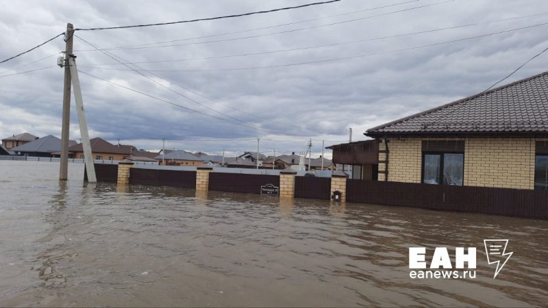Более 5,5 тысячи домов подтоплено в Оренбурге из-за паводка 