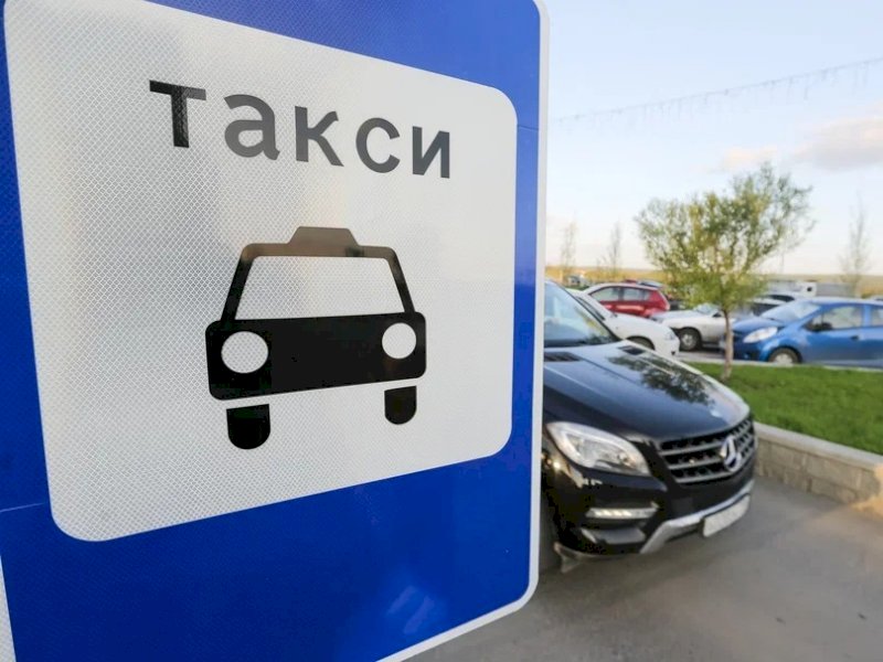 «О неадекватных водителях нужно заявлять в полицию»: мнение главы таксопарка Екатеринбурга