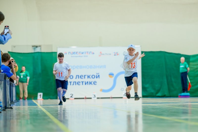 Более ста детей, победивших рак, приняли участие в спортивных соревнованиях в Верхней Пышме. ФОТО 