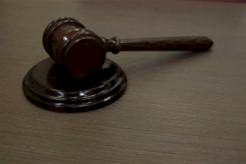 Оренбургский суд приостановил работу двух доставок роллов