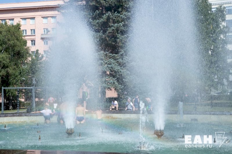 В мэрии рассказали, когда запустят фонтаны в Екатеринбурге