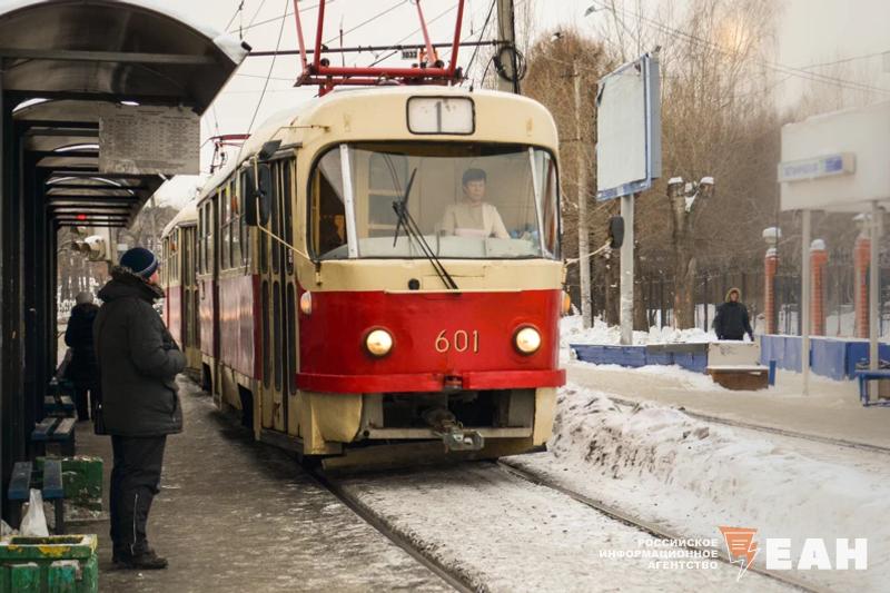 Трамваи встали в Екатеринбурге из-за очередной поломки