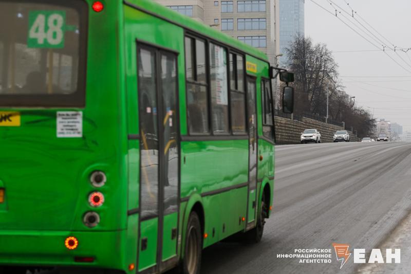 Крупного перевозчика в Екатеринбурге оштрафовали за нехватку автобусов на маршруте