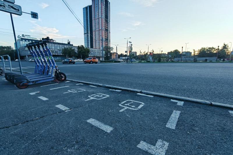 Сезон самокатов завершается в Челябинске тысячами штрафов и блокировок пользователей