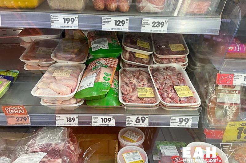 Как сэкономить на продуктах и подарках к Новому году