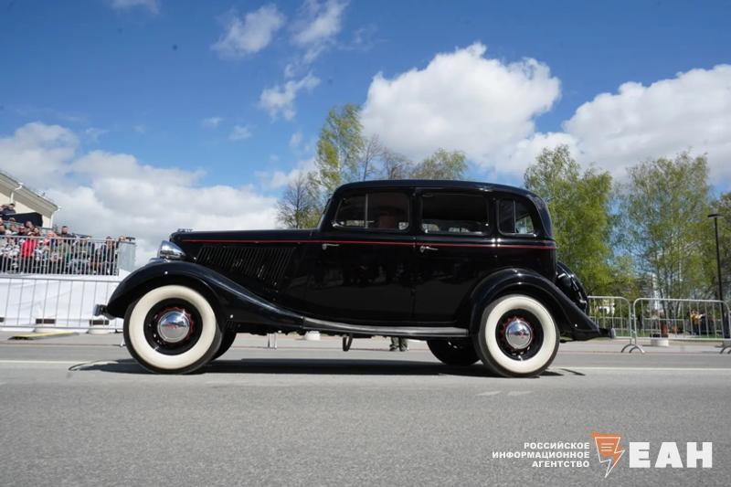 Сквозь досмотры и ветер: как Верхняя Пышма отпраздновала День Победы. Репортаж ЕАН - Европейско-Азиатские Новости
