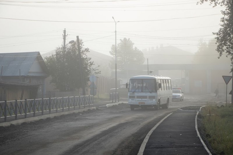 С конечной остановки выезжают по двум маршрутам автобусы первый возвращается каждые 30 минут второй