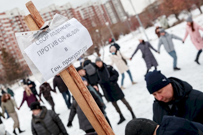 Перенести дальше. Митинг «а память священна». Пикет митинг Челябинская область. Екатеринбург враг России.