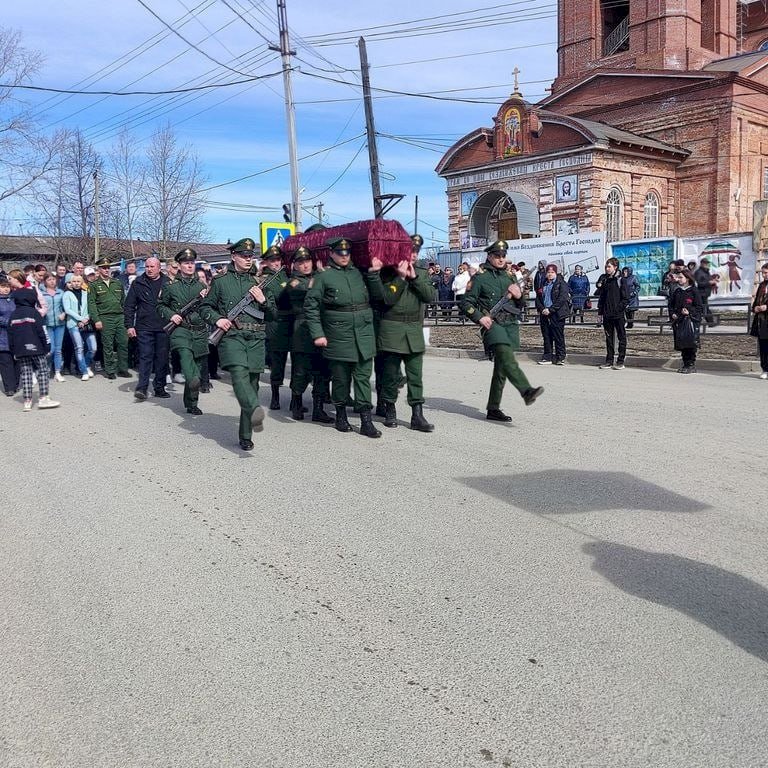 В Ревде летнего мужчину за секс с летней девочкой осудили на 15 лет | Уральский меридиан